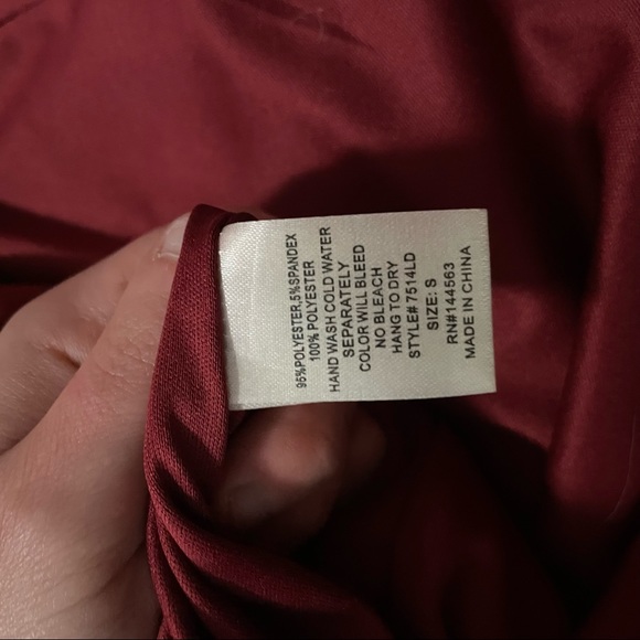 Red body con midi dress - Picture 9 of 12